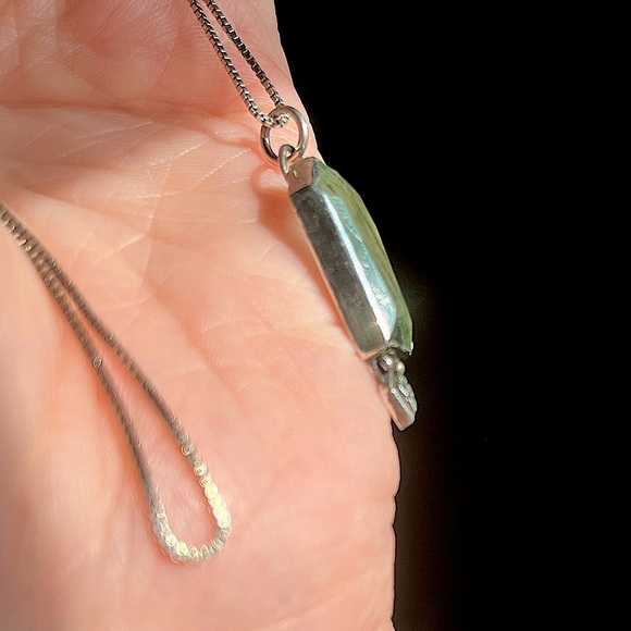 Green Rutile in Quartz Coffin Shape Handmade Sterling Silver Necklace - Picture 5 of 13